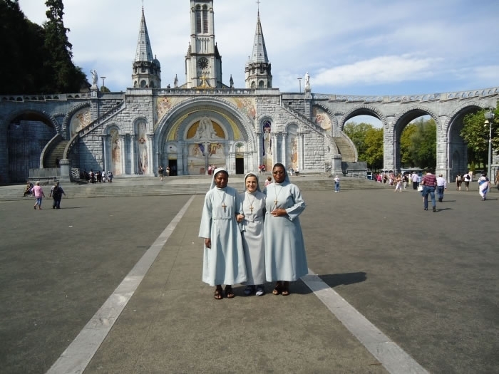 800x600mAUTOcWHITE (10)