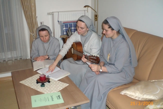 800x600mAUTOcWHITE (5)