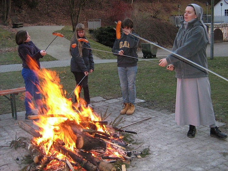 800x600mAUTOcWHITE (5)