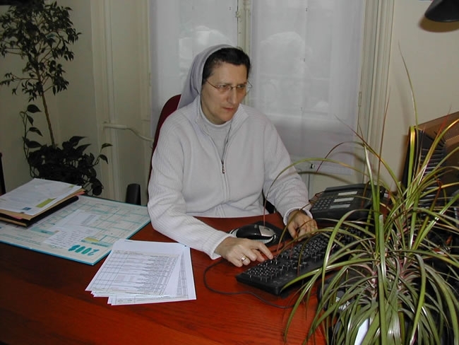 800x600mAUTOcWHITE (7)