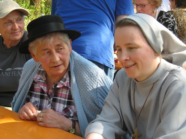 800x600mAUTOcWHITE (9)